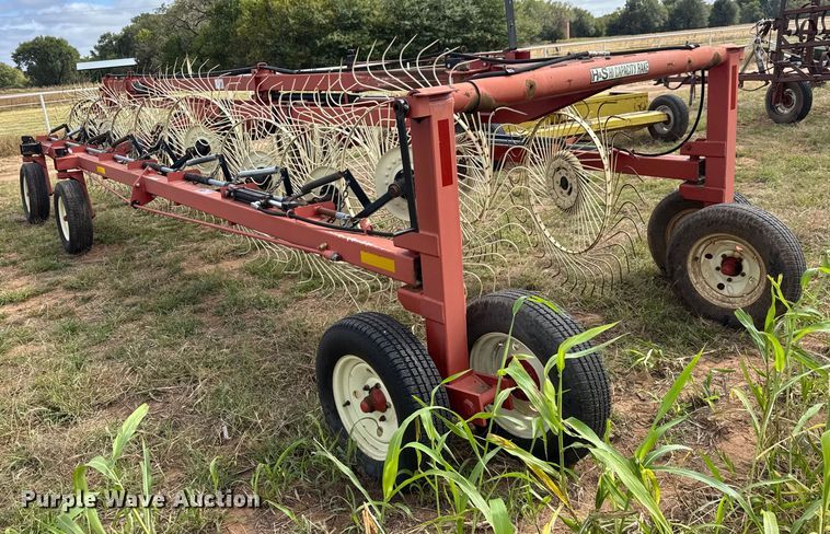 image for item EM8364 H&S BF14HC hay rake