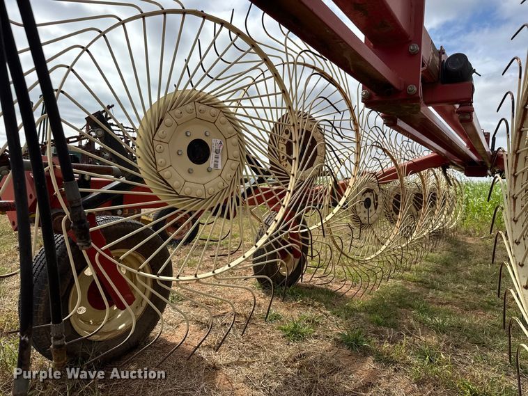 image for item EM8364 H&S BF14HC hay rake