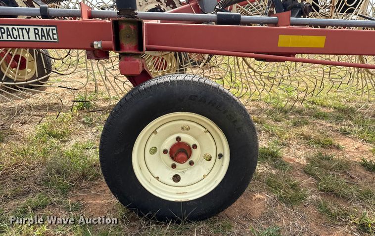 image for item EM8364 H&S BF14HC hay rake