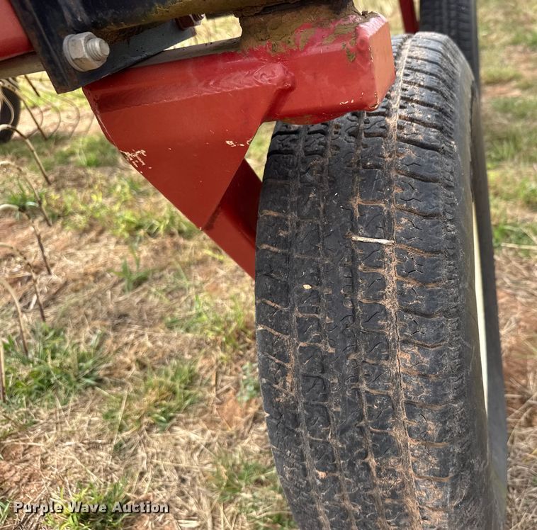 image for item EM8364 H&S BF14HC hay rake