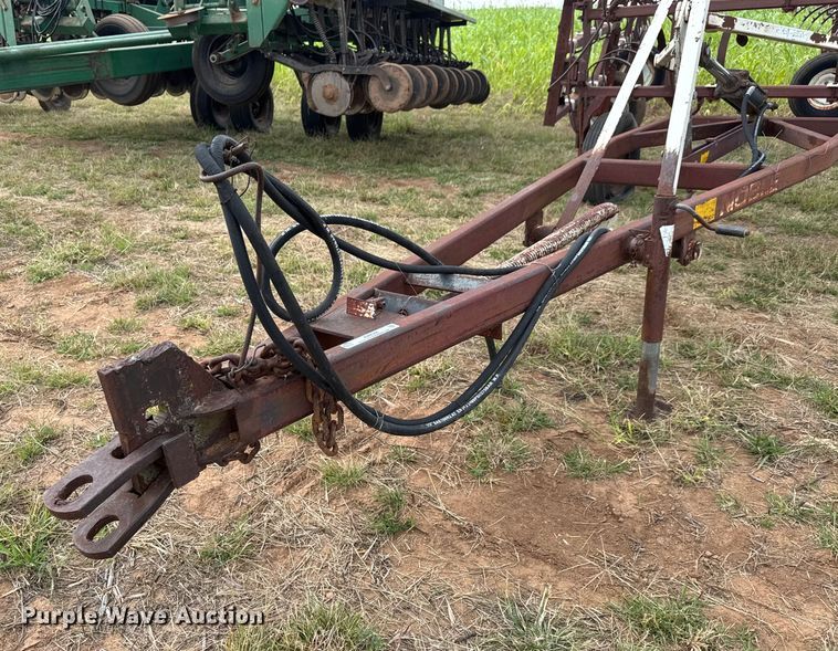 image for item EM8366 Noble chisel