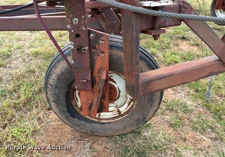 image for item EM8366 Noble chisel