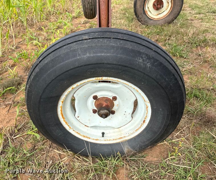 image for item EM8366 Noble chisel