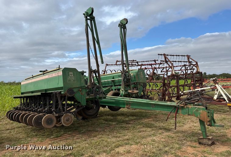 image for item EM8367 Great Plains Solid Stand 24 grain drill