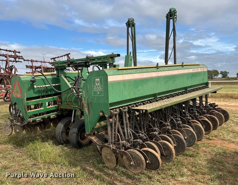 image for item EM8367 Great Plains Solid Stand 24 grain drill