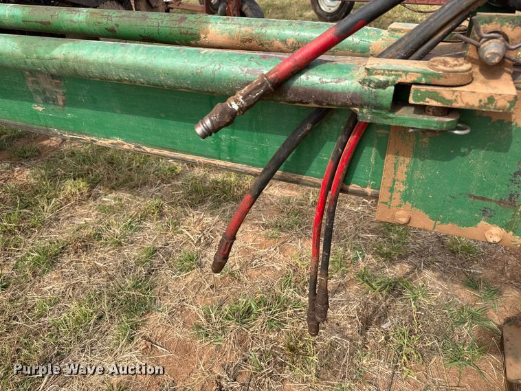 image for item EM8367 Great Plains Solid Stand 24 grain drill