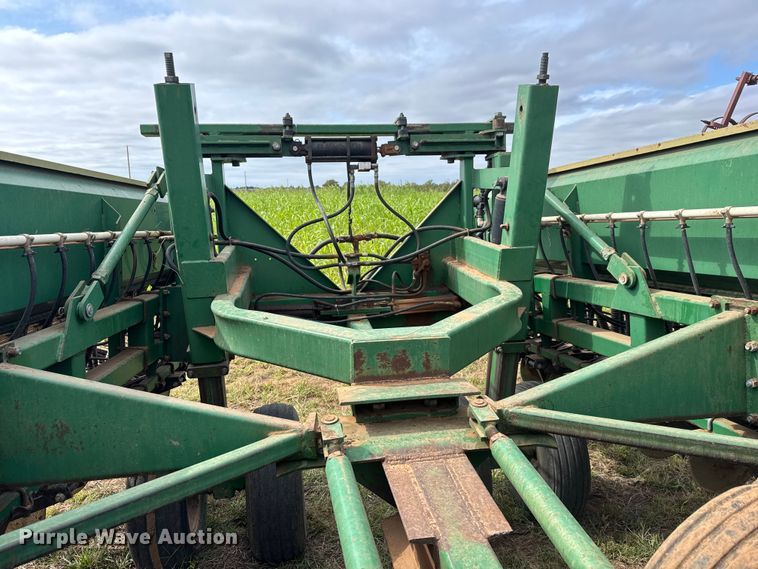 image for item EM8367 Great Plains Solid Stand 24 grain drill