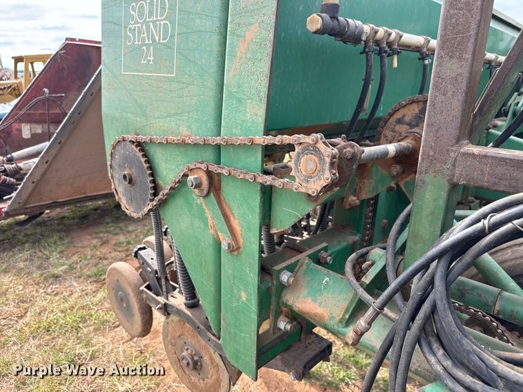 image for item EM8367 Great Plains Solid Stand 24 grain drill