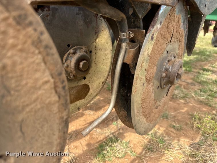 image for item EM8367 Great Plains Solid Stand 24 grain drill