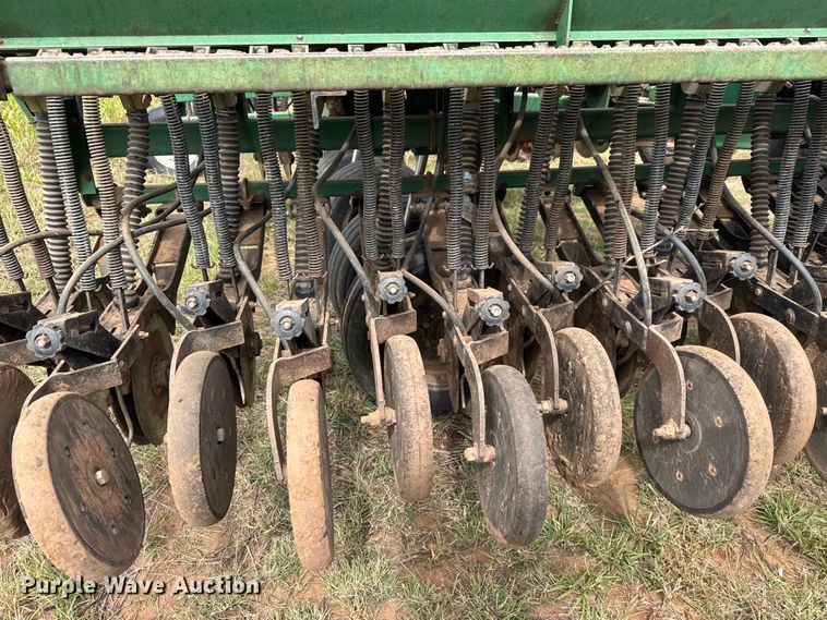 image for item EM8367 Great Plains Solid Stand 24 grain drill