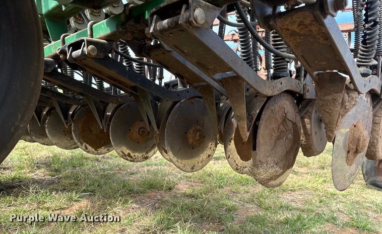 image for item EM8367 Great Plains Solid Stand 24 grain drill