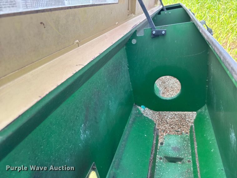 image for item EM8367 Great Plains Solid Stand 24 grain drill