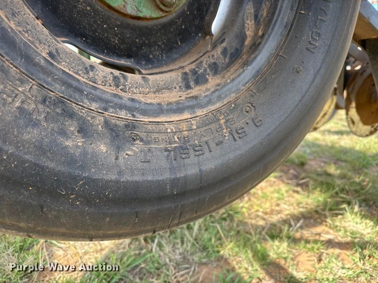 image for item EM8367 Great Plains Solid Stand 24 grain drill