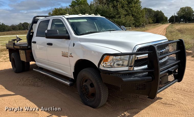 image for item EM8369 2014 RAM 3500 dump bale bed pickup truck