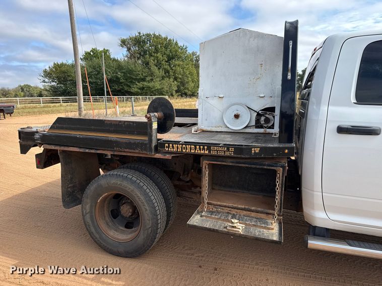 image for item EM8369 2014 RAM 3500 dump bale bed pickup truck