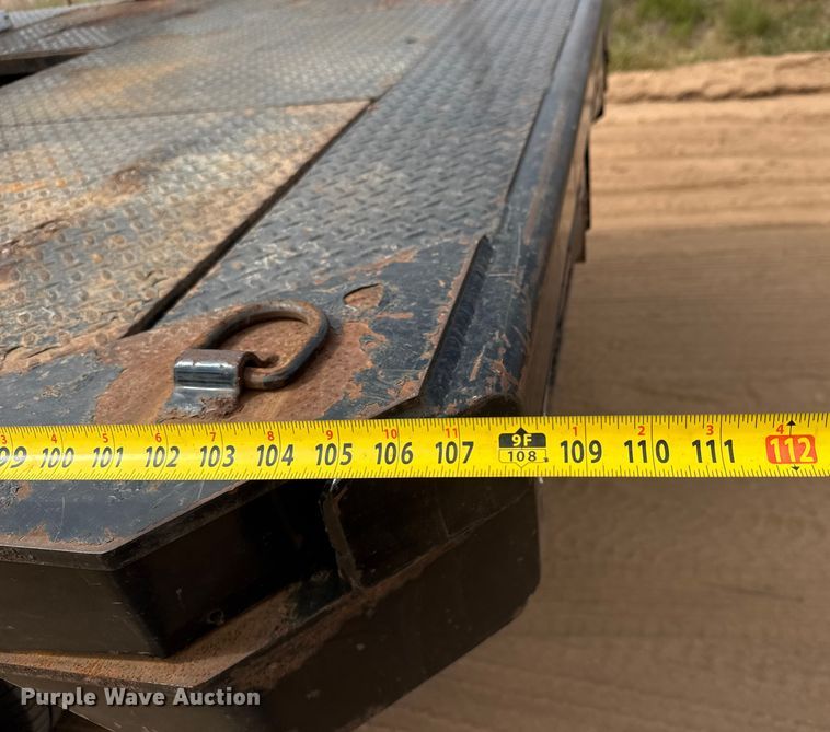 image for item EM8369 2014 RAM 3500 dump bale bed pickup truck