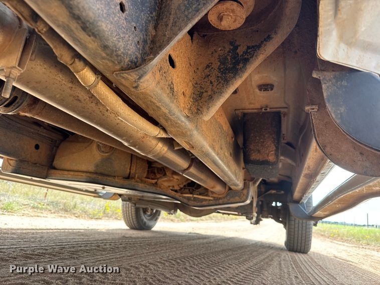 image for item EM8369 2014 RAM 3500 dump bale bed pickup truck