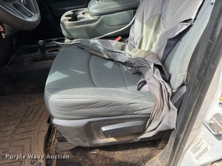 image for item EM8369 2014 RAM 3500 dump bale bed pickup truck