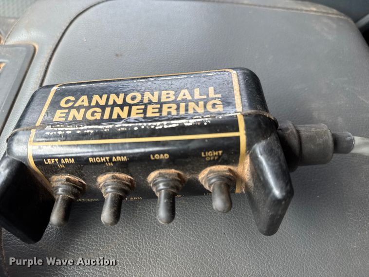 image for item EM8369 2014 RAM 3500 dump bale bed pickup truck