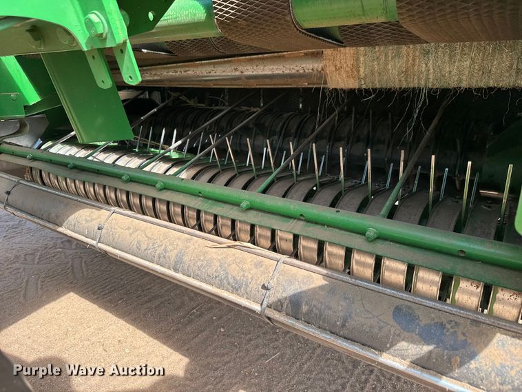 image for item EM8371 2015 John Deere 569 Mega Wide Plus round baler