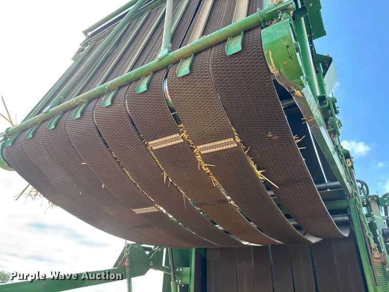 image for item EM8371 2015 John Deere 569 Mega Wide Plus round baler