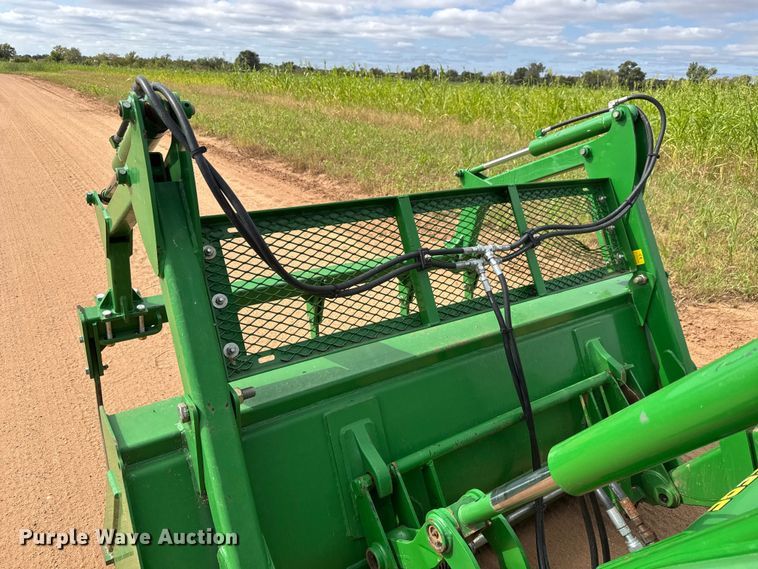 image for item EM8372 2013 John Deere 6115D MFWD tractor