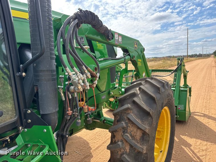 image for item EM8372 2013 John Deere 6115D MFWD tractor