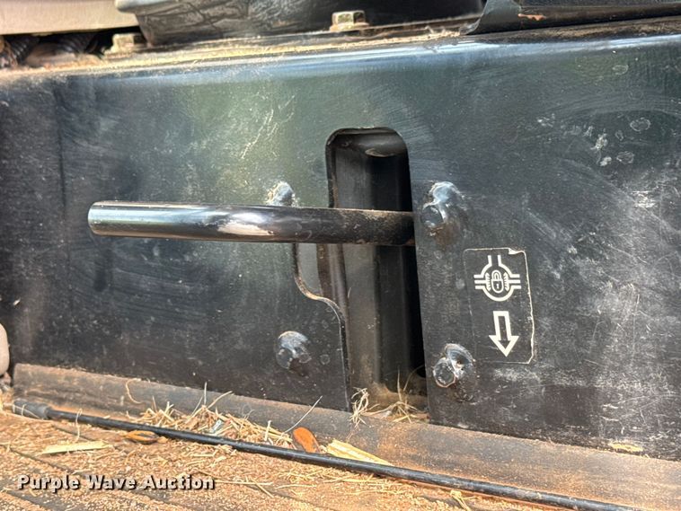 image for item EM8372 2013 John Deere 6115D MFWD tractor