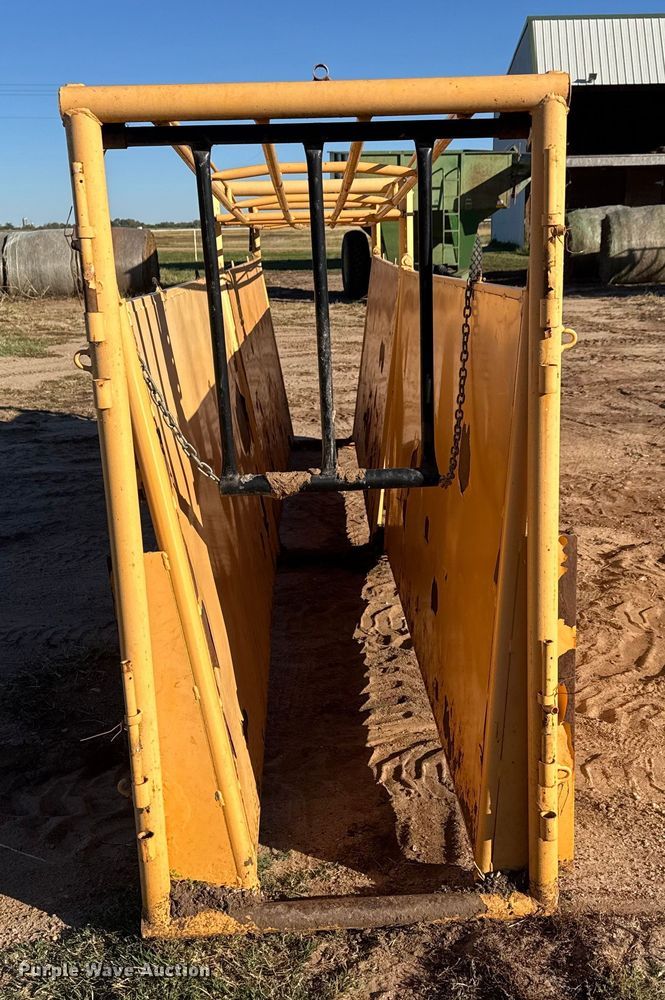 image for item EM8452 For-Most livestock alley