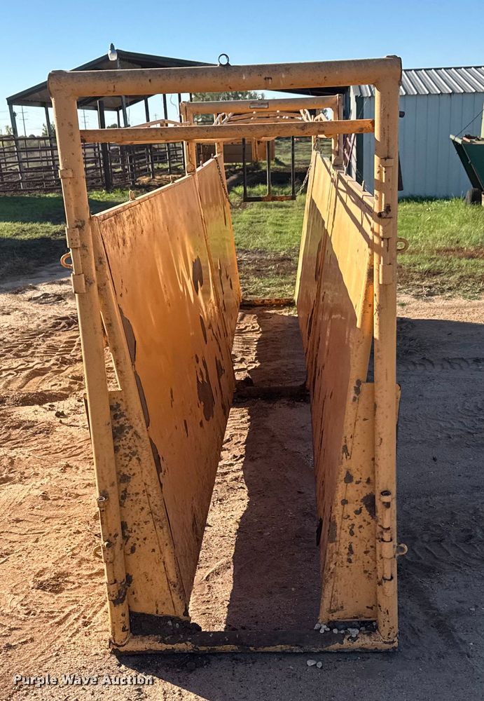 image for item EM8452 For-Most livestock alley