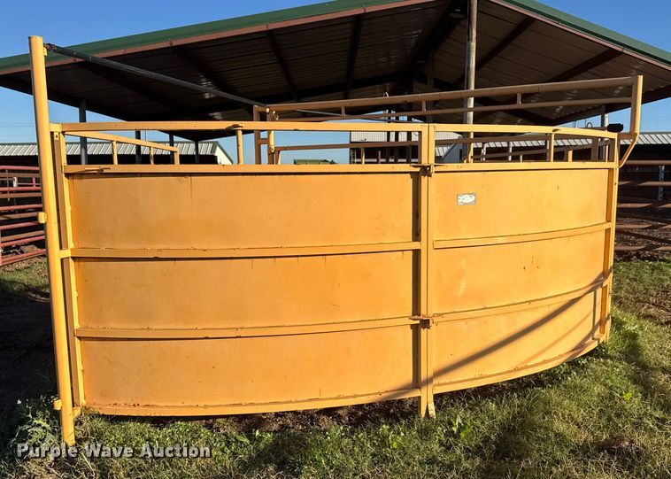 image for item EM8453 For-Most  livestock crowding tub
