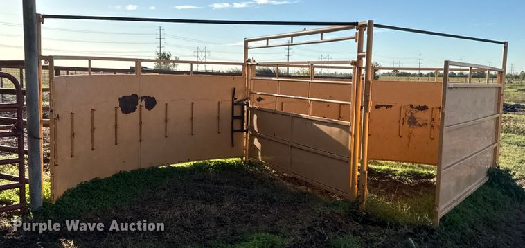 image for item EM8453 For-Most  livestock crowding tub