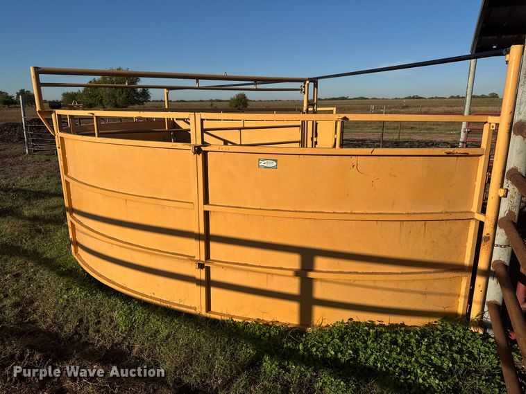 image for item EM8453 For-Most  livestock crowding tub