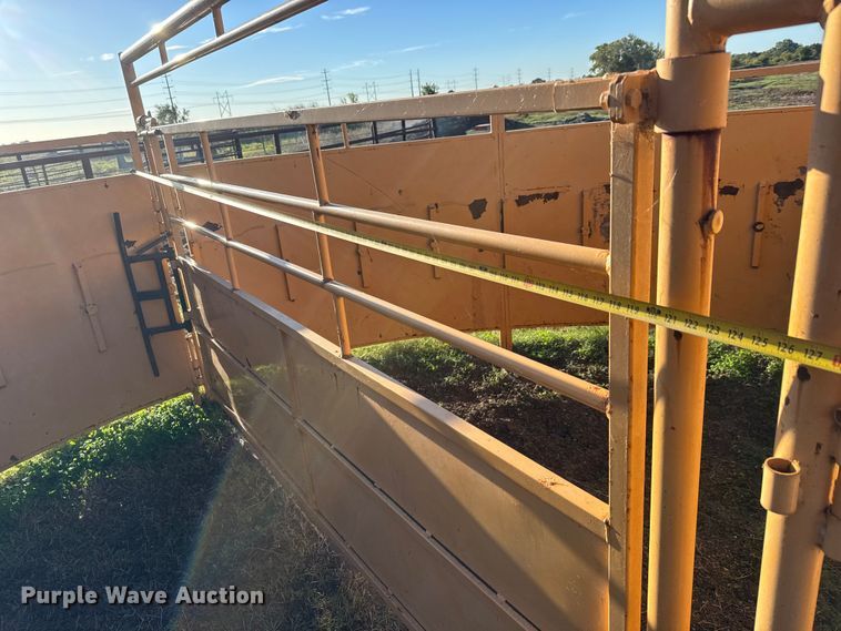 image for item EM8453 For-Most  livestock crowding tub