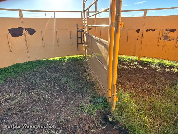 image for item EM8453 For-Most  livestock crowding tub