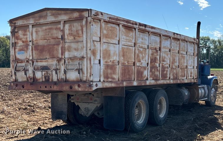 image for item EN5658 1977 Chevrolet Bison grain truck