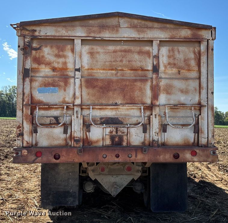 image for item EN5658 1977 Chevrolet Bison grain truck