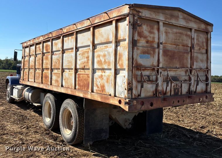 image for item EN5658 1977 Chevrolet Bison grain truck