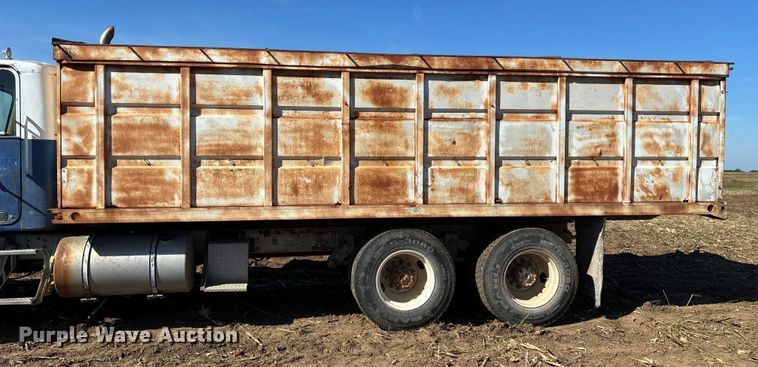 image for item EN5658 1977 Chevrolet Bison grain truck