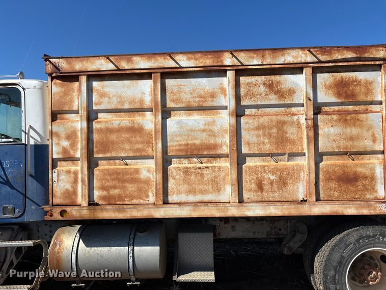 image for item EN5658 1977 Chevrolet Bison grain truck