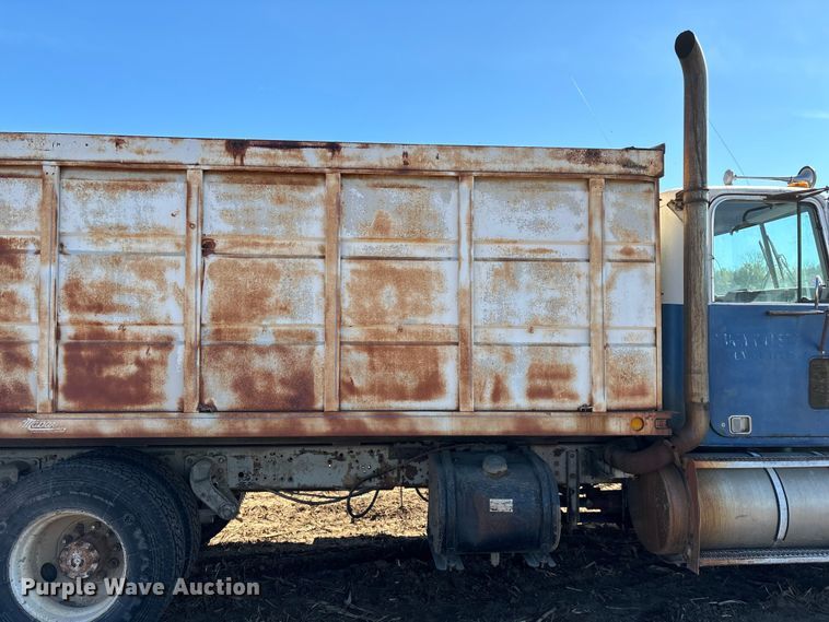 image for item EN5658 1977 Chevrolet Bison grain truck