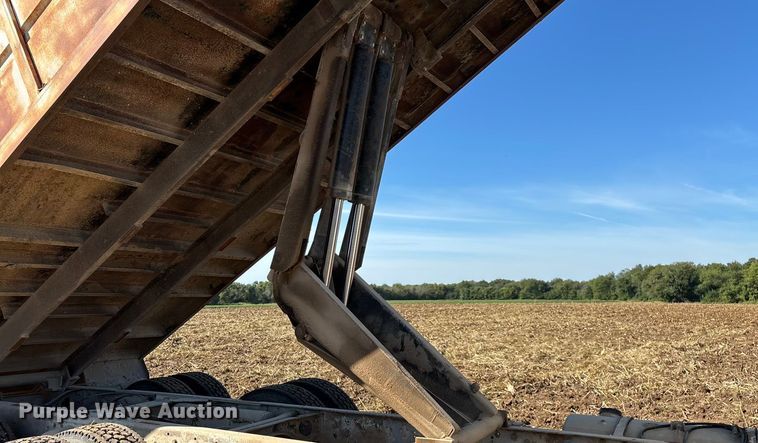 image for item EN5658 1977 Chevrolet Bison grain truck