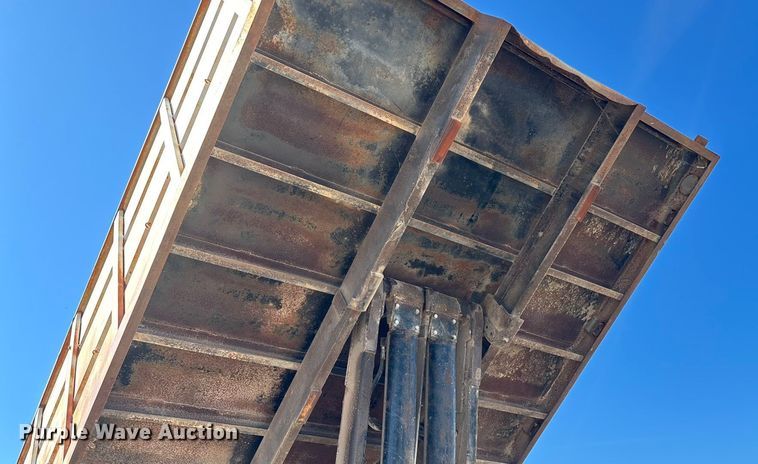 image for item EN5658 1977 Chevrolet Bison grain truck