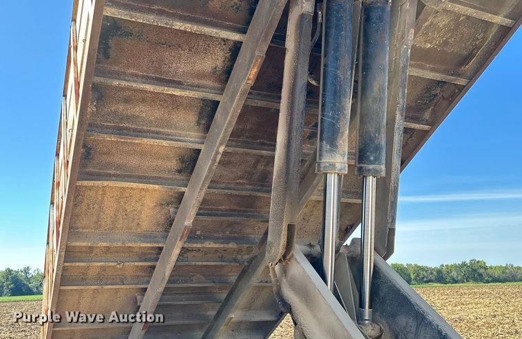 image for item EN5658 1977 Chevrolet Bison grain truck