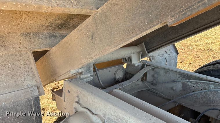 image for item EN5658 1977 Chevrolet Bison grain truck