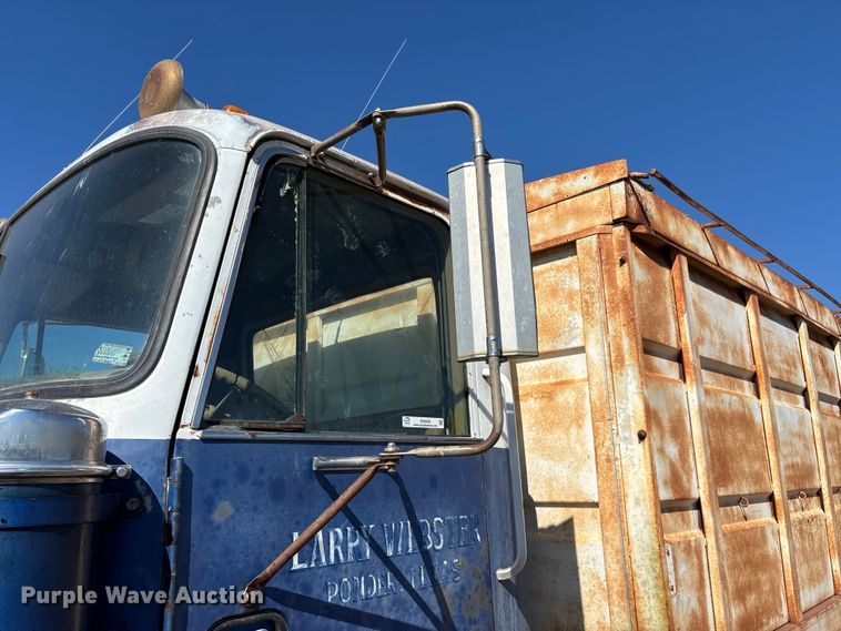 image for item EN5658 1977 Chevrolet Bison grain truck