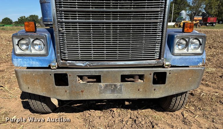 image for item EN5658 1977 Chevrolet Bison grain truck