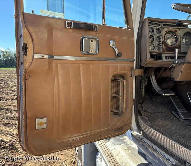 image for item EN5658 1977 Chevrolet Bison grain truck