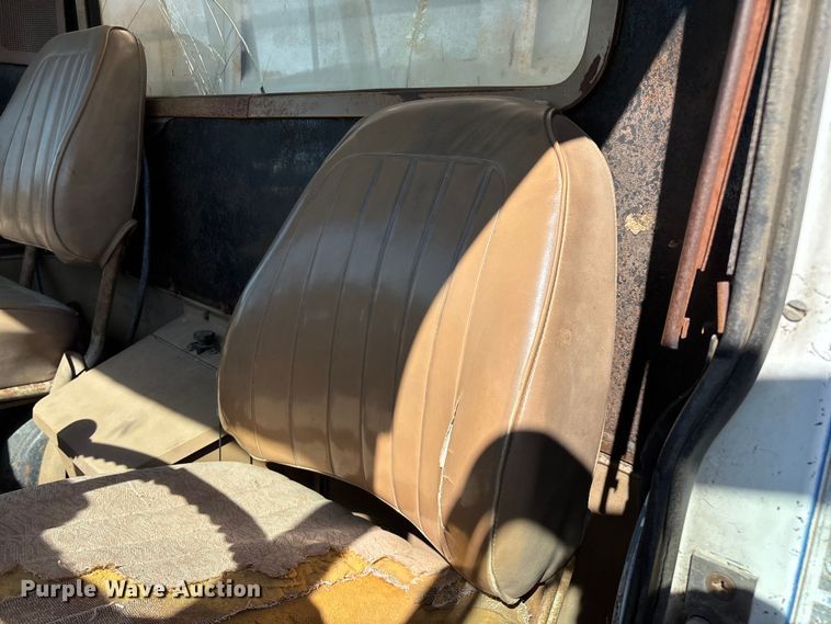 image for item EN5658 1977 Chevrolet Bison grain truck