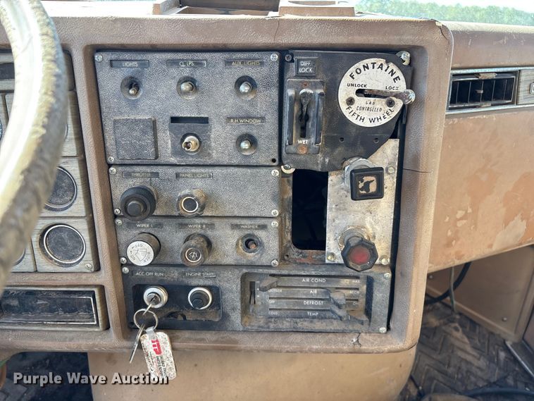 image for item EN5658 1977 Chevrolet Bison grain truck